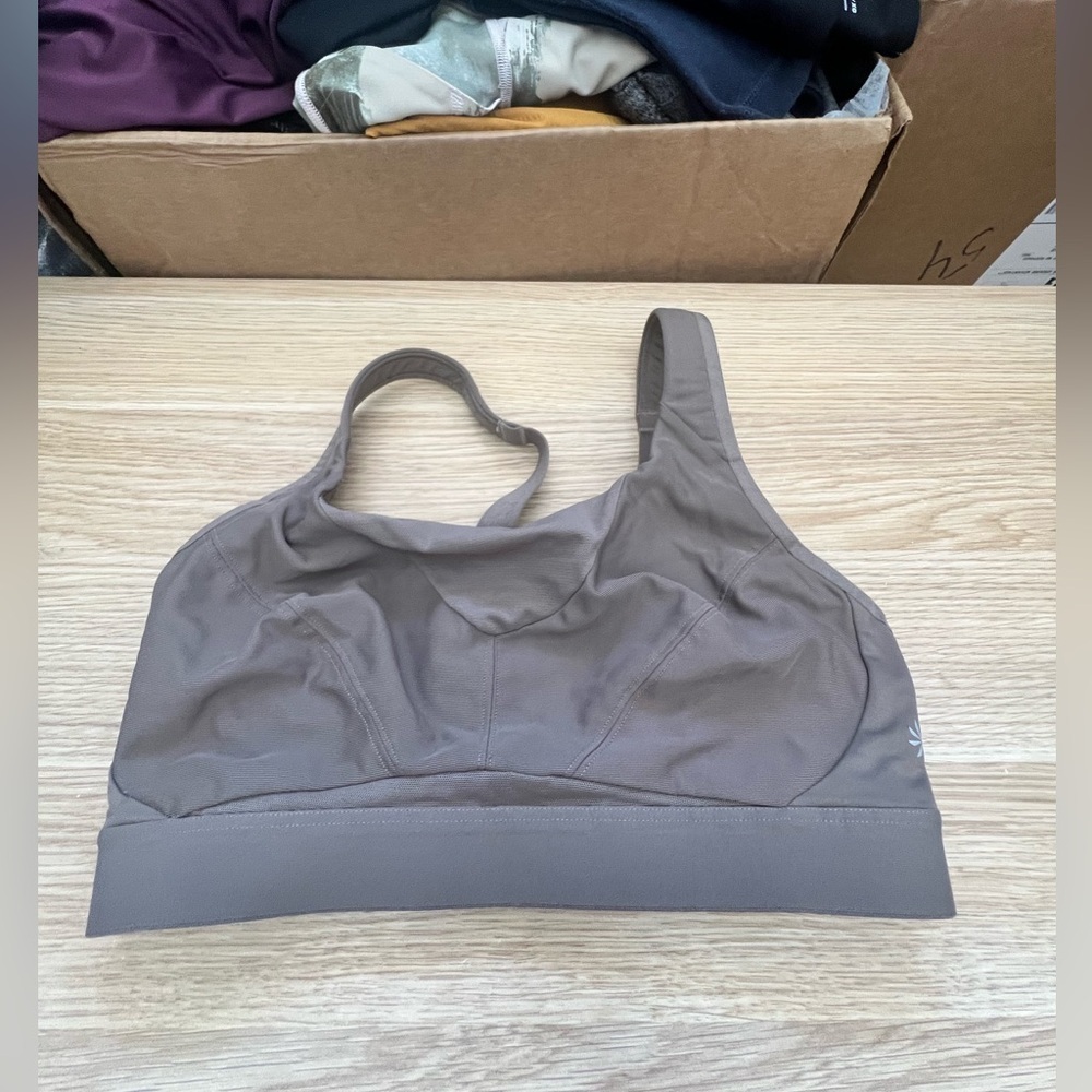 Athleta - Bra